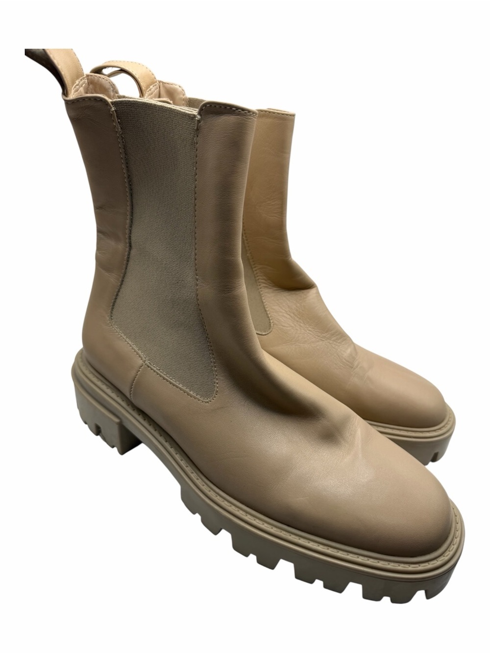 Zara Chelsea Lug Light Beige Boots Women’s Size 40 (Women’s 9.5) Weather Fall